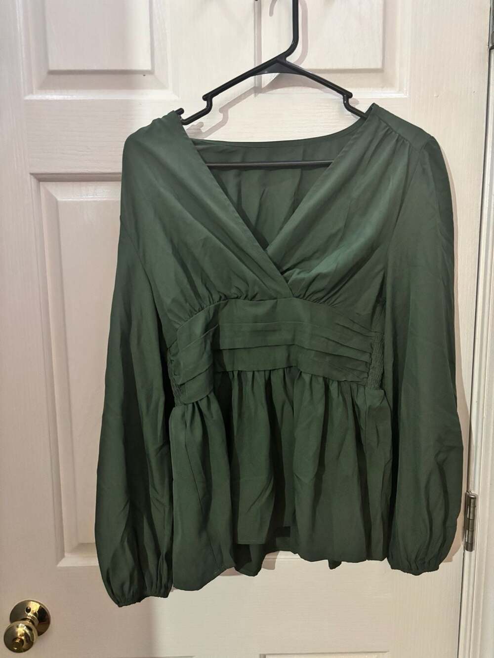 SHEIN V-Neck Long Sleeve Peplum Blouse Olive Green M